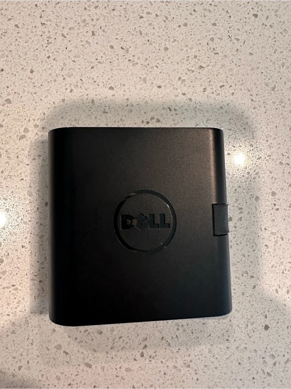 Dell Adapter - USB-C to HDMI/VGA/Ethernet/USB 3.0 DA200